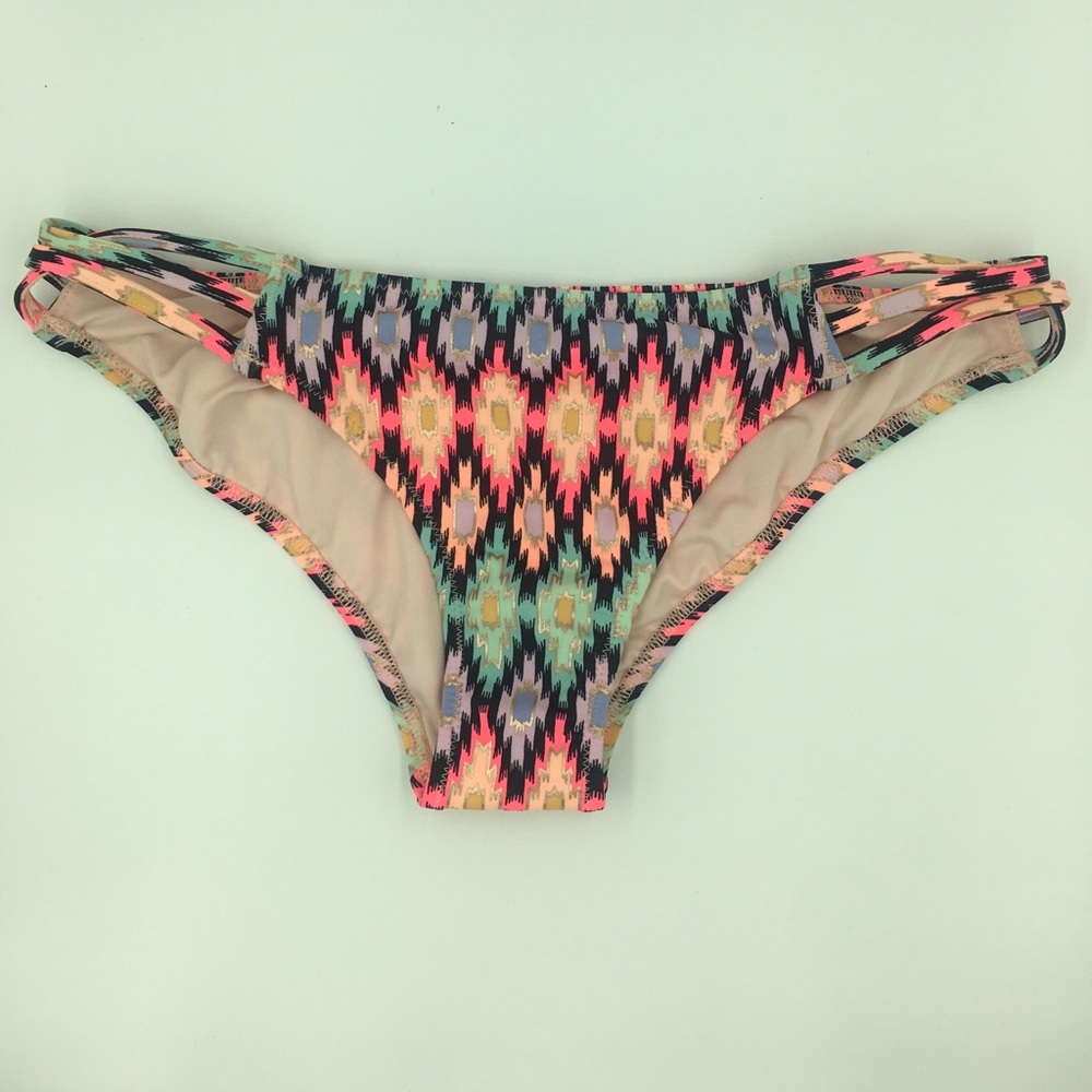 Victoria’s Secret Strappy Aztec Bikini Bottoms - S